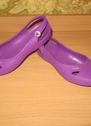 Кроксы босоножки crocs оригинал w8 крокс8 фото