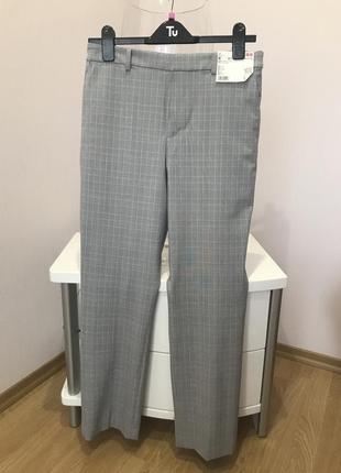 Брюки uniqlo