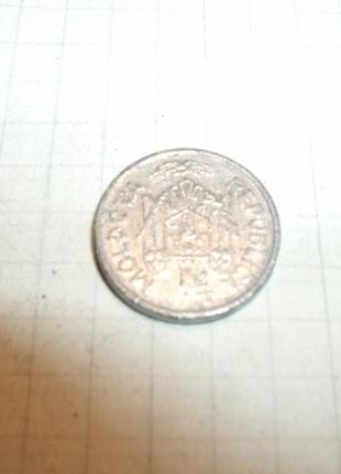 Продам 10 bani moldova repubica(2002)