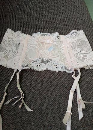 Пояс для панчіх