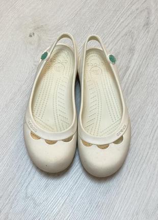 Балетки,босоніжки фірми crocs.розмір 38-39.сланці