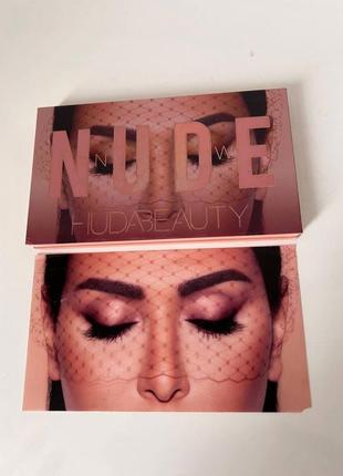 Палетка теней the new nude palette б/в