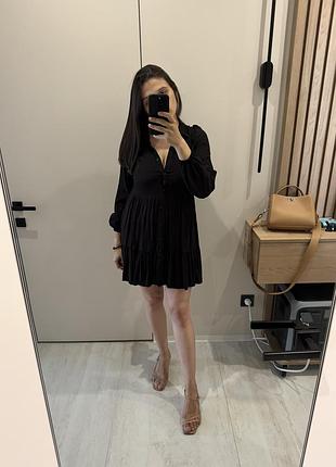 Черное платье stradivarius