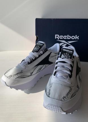 Женские кроссовки reebok (37)