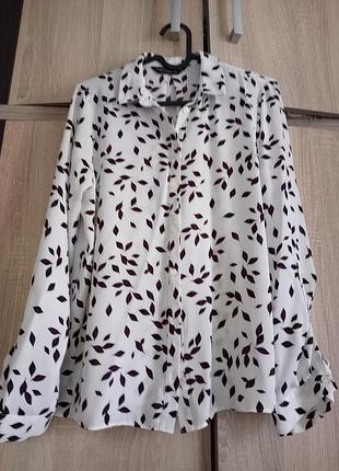 Блуза молочного кольору принт листочки dorothy perkins 38р.