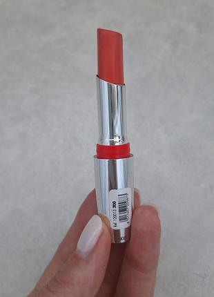 Матовая помада pupa # 300