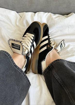 Женские кеды адидас самба adidas samba wales bonner black/white