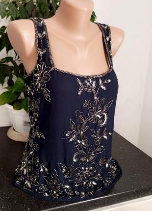 Блузка с вышивкой бисером