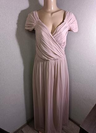 Нежное приподнятое розовое платье шифоновое
