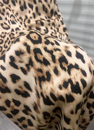 Спідниця з леопардовим принтом2 фото