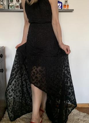 Красивый прозрачный нарядный костюм с длинной юбкой