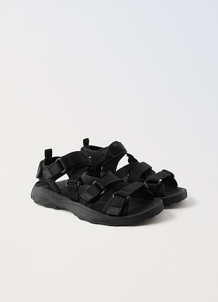 Сандалии zara