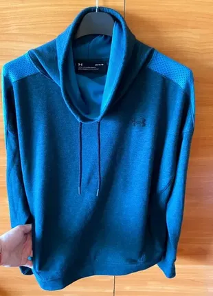 Худи under armour. размер м. состояние отлично