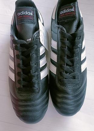 Бутсы, кроссовки