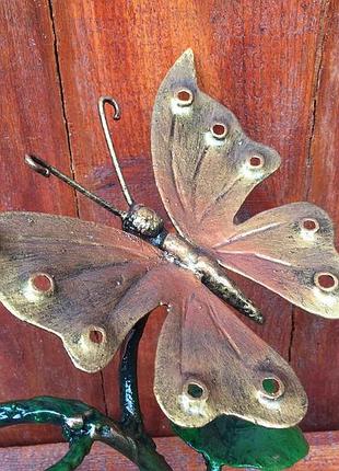 Кований метелик ручної роботи
