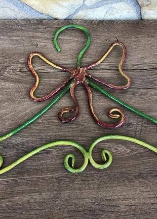 Вешалки для одежды в ретро стиле