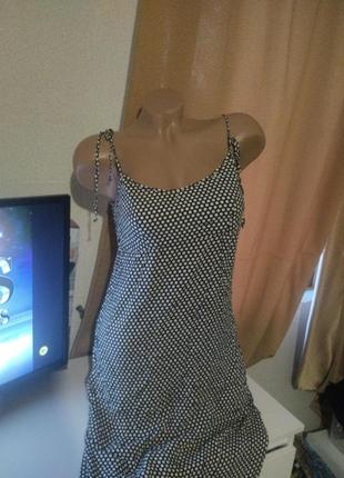 Сарафан в горошек на бретелях с карманами