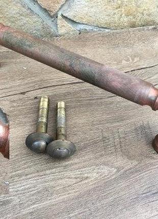 Дверна ручка ручної роботи з міді