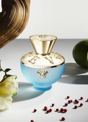 Versace dylan turquoise pour femme туалетная вода (мини)