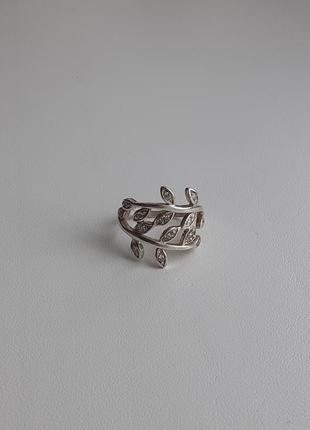 Серебряное кольцо