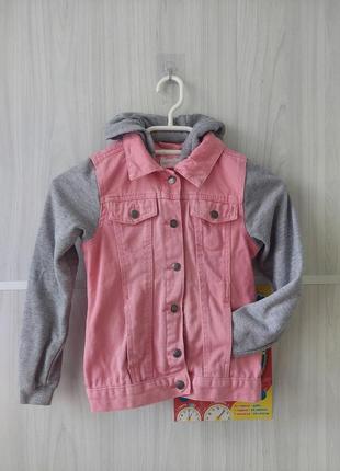 Джинсова куртка з капішоном