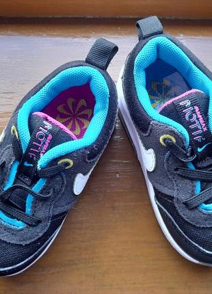 Фірмові дитячі кросівки nike air max motif