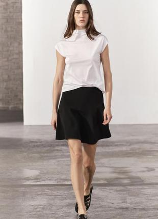 Чорна спідниця zara