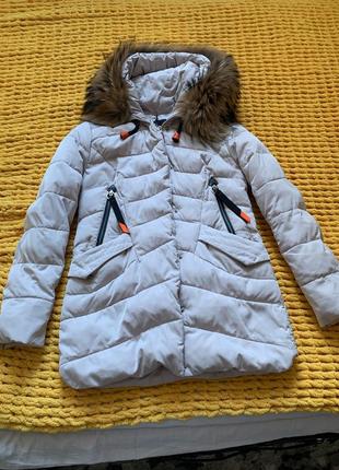 Зимовий пуховик