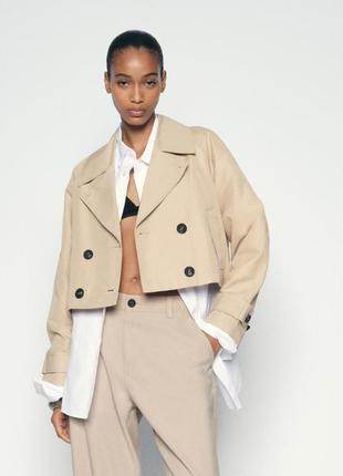 Коротка куртка тренч zara світло-бежева s