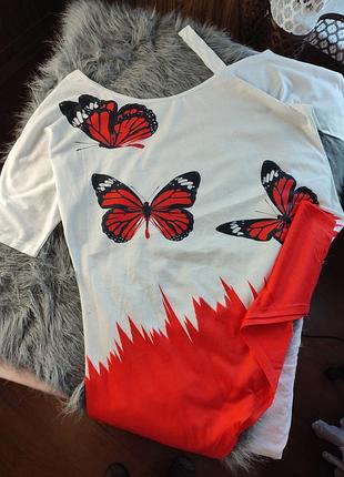 Футболка в бабочки батал