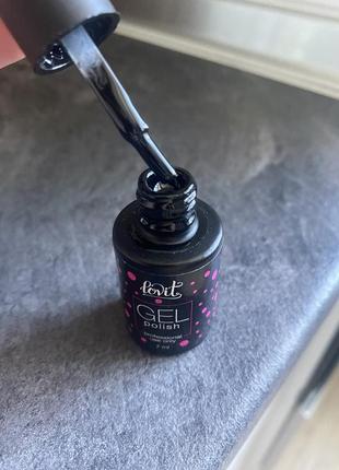 Гель лак і база для нігтів