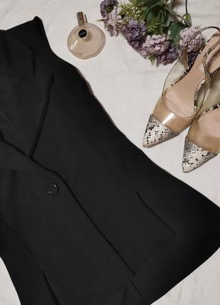 Черный жилет  prettylittle 8р.