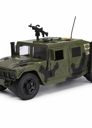 Детская военная машинка бронеавтомобиль хаммер hummer со звуком и светом 1:16