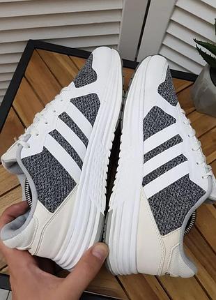Кросівки adidas 5