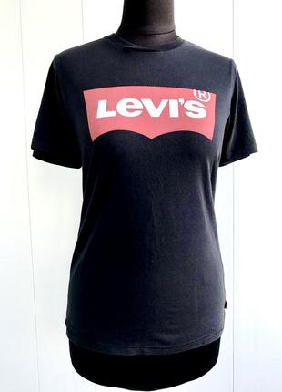 Футболка levis