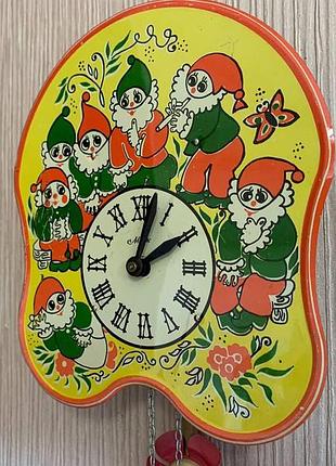 Часы ходики, часы настенные, часы механические, часы антиквариат, часы для дома, часы маяк...