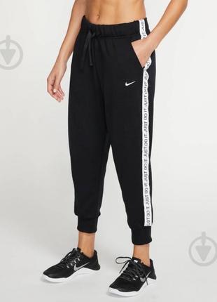 Спортивные штаны nike dry get fit