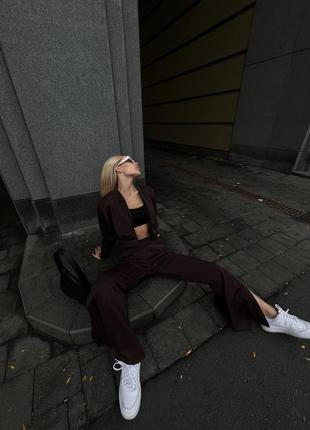 Костюм