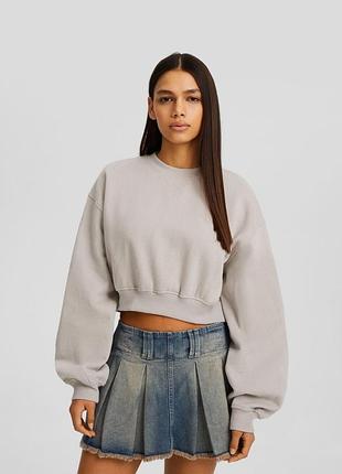 Свитшот укороченный bershka
