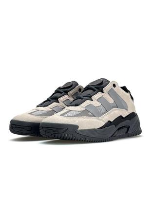 Кроссовки adidas
