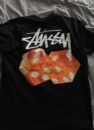 Черная футболка stussy