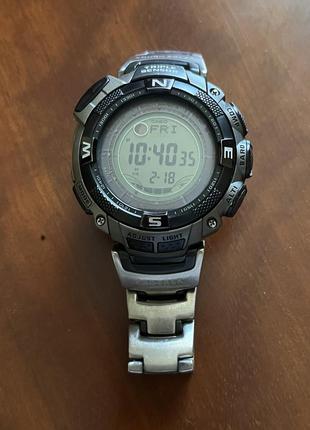 Годинник casio pro trek