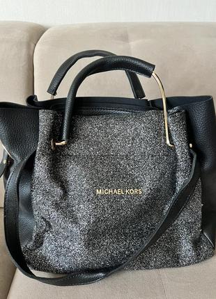 Чорна сумка michael kors