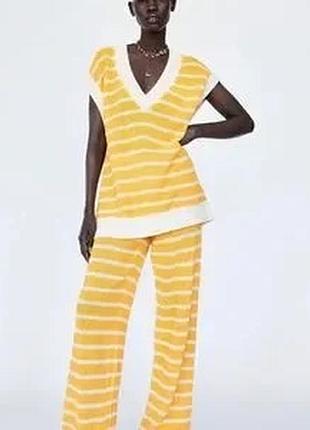 Вʼязаний костюм zara