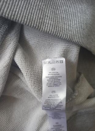 Брендовый свитшот voi jeans.