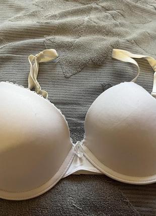 Нижня білизна ліфчик