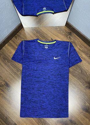 Термо футболка nike dri fit