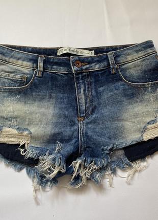 Джинсовые шорты
