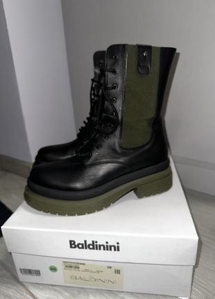 Женские ботинки baldinini оригинал кожа 40 размер