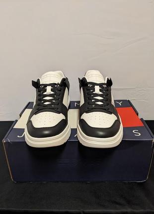 Кроссовки tommy hilfiger